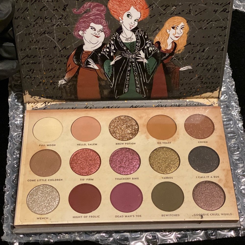 Colourpop x Disney licensed Hocus Pocus Flirty Witch Sarah Collection
